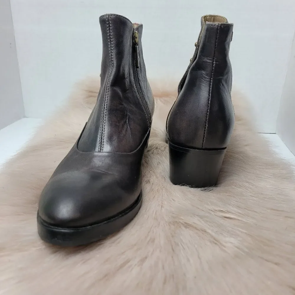 Italeau handmade brown